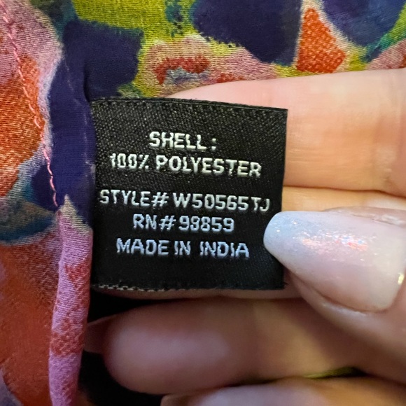 W118 by Walter Barker Blouse - Picture 5 of 16